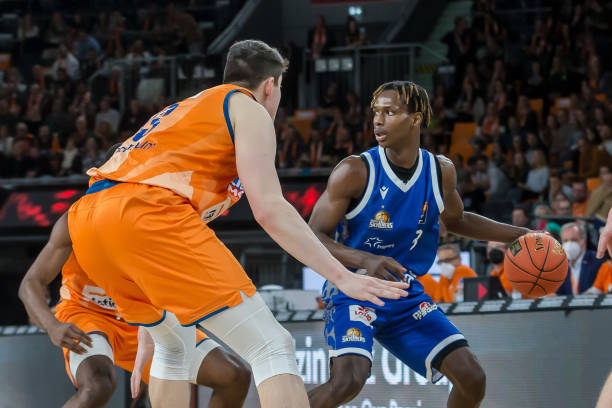 赖单一球员 赖单一球员