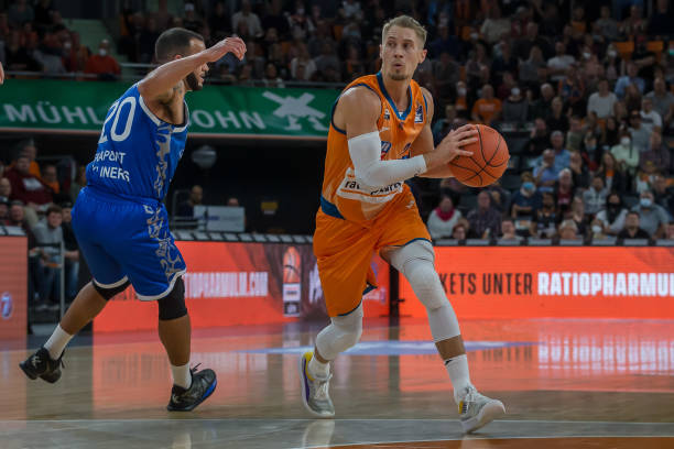 引擎中这篇 引擎中这篇