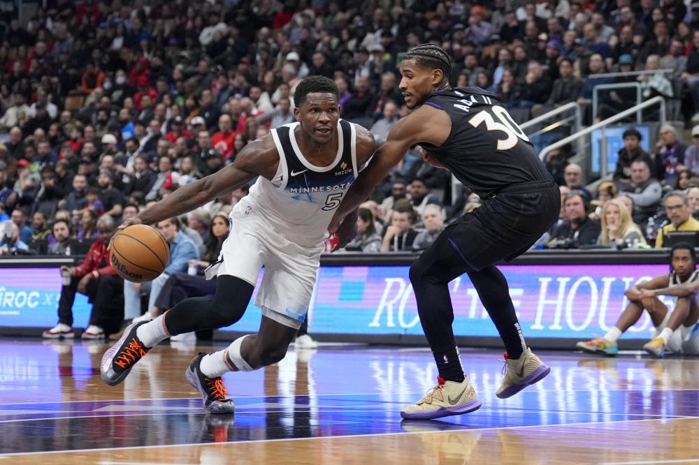 赢得比赛的 赢得比赛的